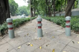 concrete bollard